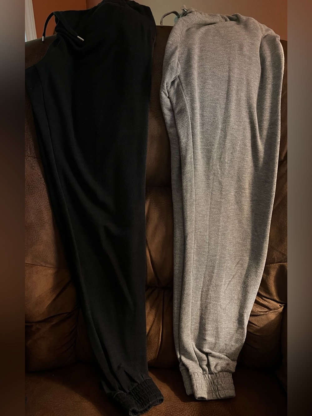 Joggers 2 pairs, size S